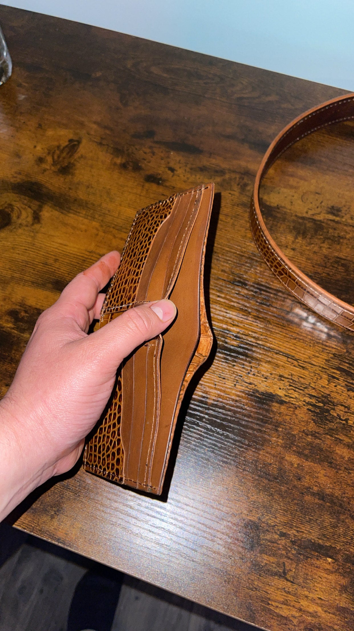 Bifold Wallet w/ 2 Pockets