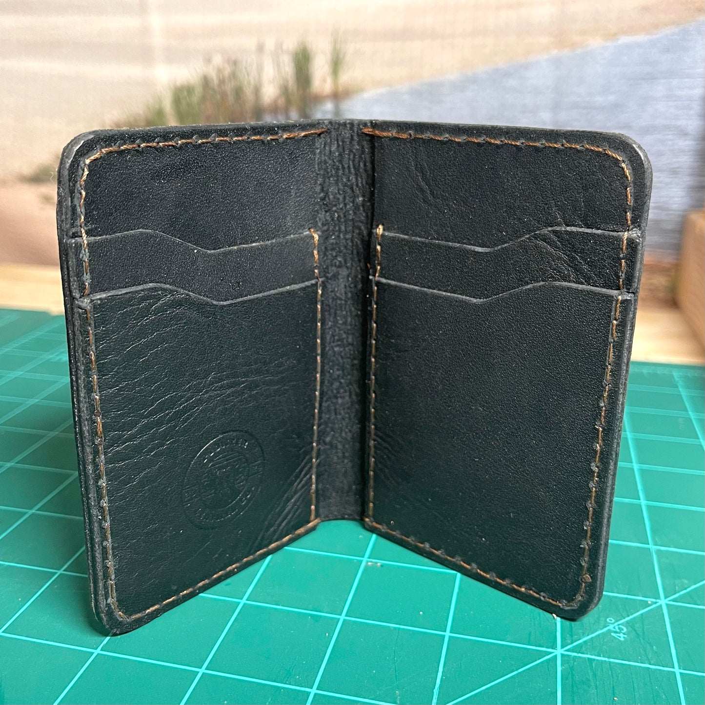 Slim Bifold (Version 1)